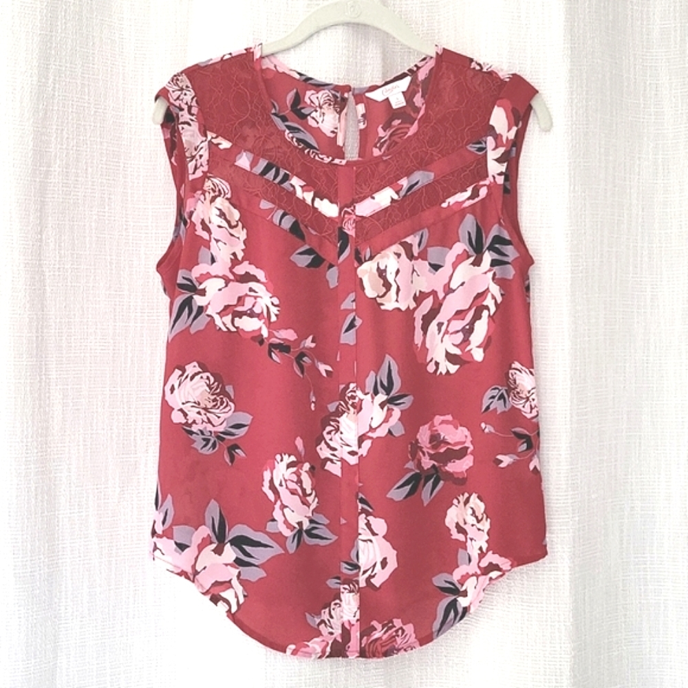Candie's pink floral top